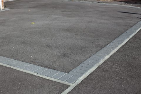 Tarmac Driveway Contractors in East Midlands