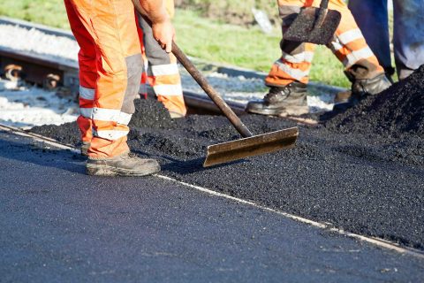 Tarmac Maintenance in East Midlands